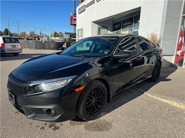 2018 Honda Civic Touring (Stk: 28196T) in Newmarket - Image 5 of 13