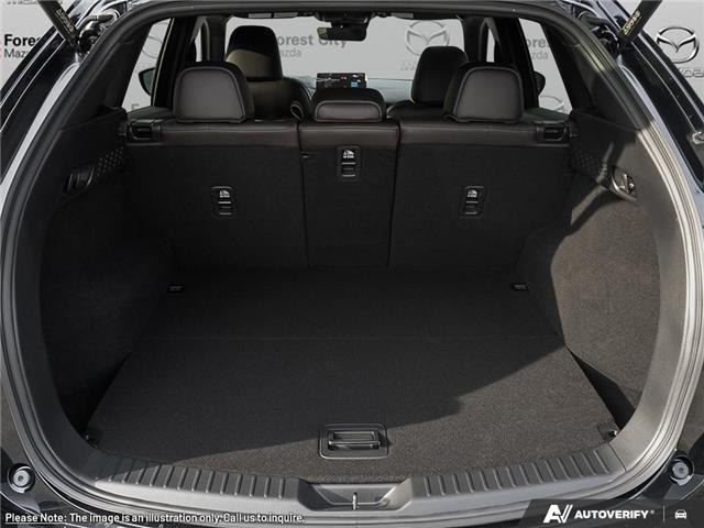 2025 Mazda CX-5 Signature (Stk: 1725C56632) in London - Image 7 of 27