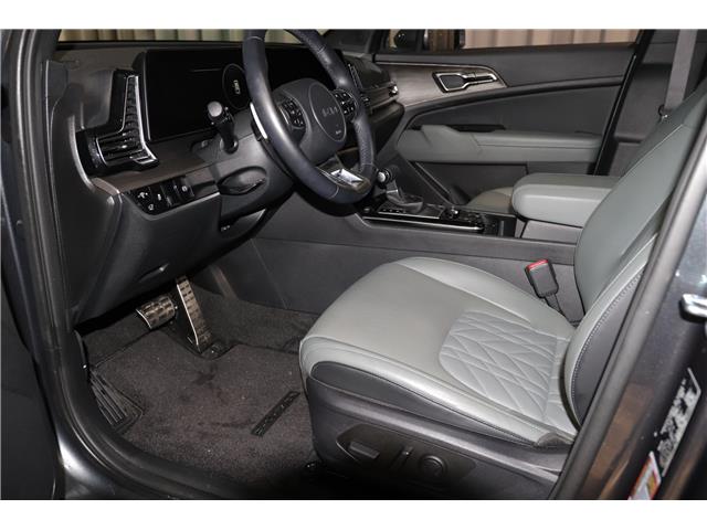 2023 Kia Sportage X-Line Limited w/Green Interior (Stk: 25404) in Edmonton - Image 11 of 28 2023 Kia Sportage X-Line Limited w/Green Interior (Stk: 25404) in Edmonton - Image 11 of 28