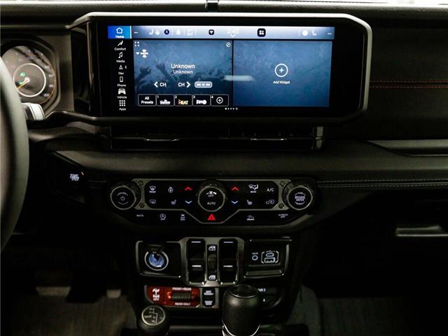 2024 Jeep Wrangler Rubicon 4 Door 4x4 >>No accident<< (Stk: P5692) in North York, - Image 14 of 23