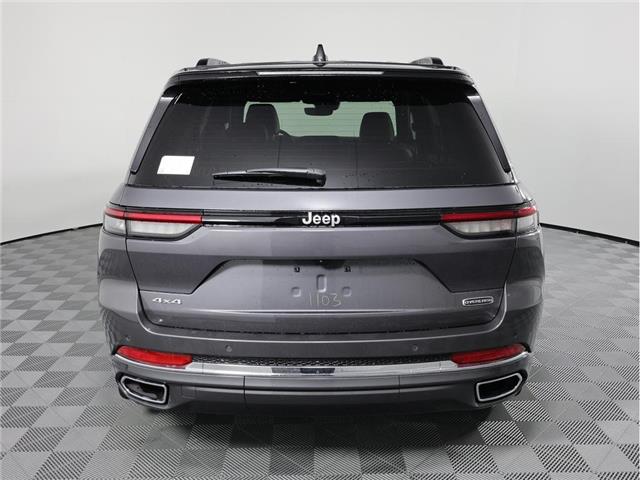2025 Jeep Grand Cherokee Overland (Stk: 25J237) in Calgary - Image 7 of 20
