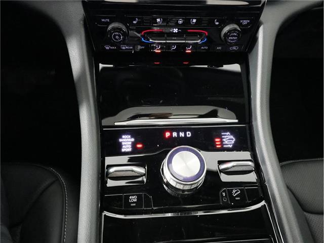 2025 Jeep Grand Cherokee Overland (Stk: 25J237) in Calgary - Image 15 of 20