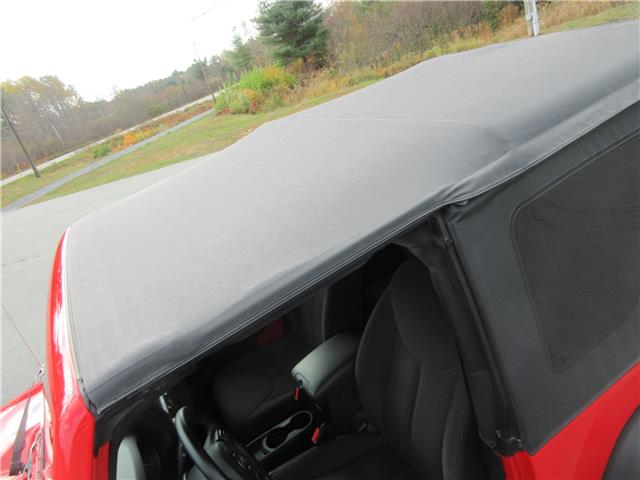 2017 Jeep Wrangler Sport in Hebbville - Image 24 of 27