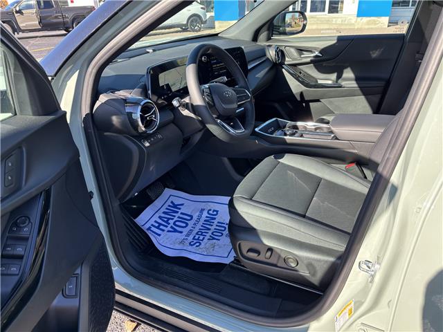 2026 Chevrolet Equinox LT (Stk: 36130) in Renfrew - Image 13 of 38