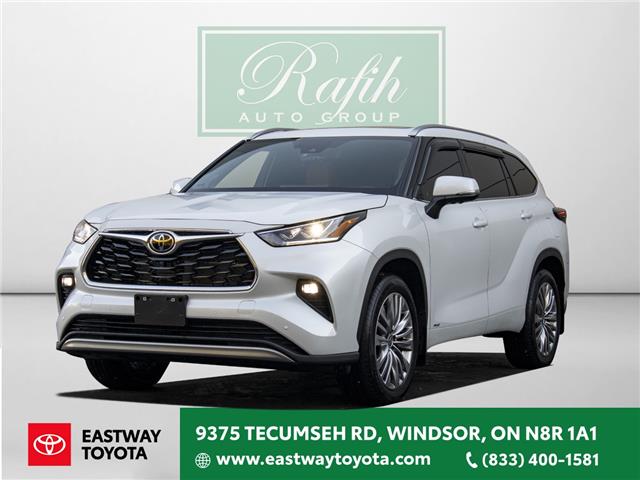 2025 Toyota Highlander Hybrid Limited - 6,551km