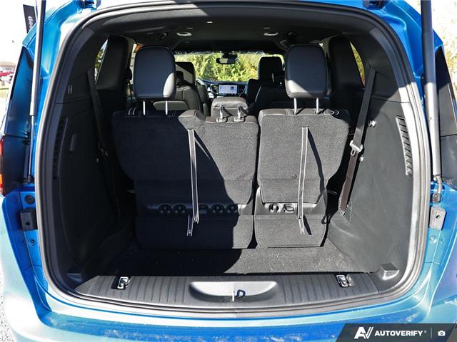 2026 Chrysler Pacifica Select (Stk: T8005) in Welland - Image 11 of 27