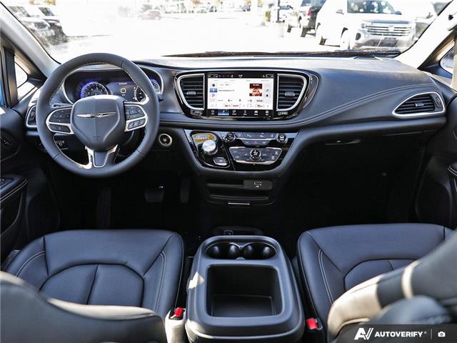 2026 Chrysler Pacifica Select (Stk: T8005) in Welland - Image 27 of 27