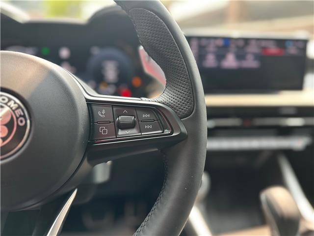 2025 Alfa Romeo Tonale Base (Stk: 636AR) in Toronto - Image 12 of 21