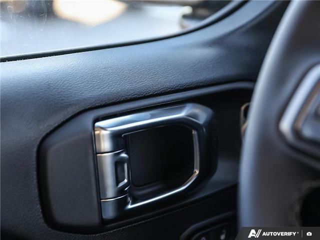 2026 Jeep Wrangler Sport (Stk: T5001) in Welland - Image 17 of 27