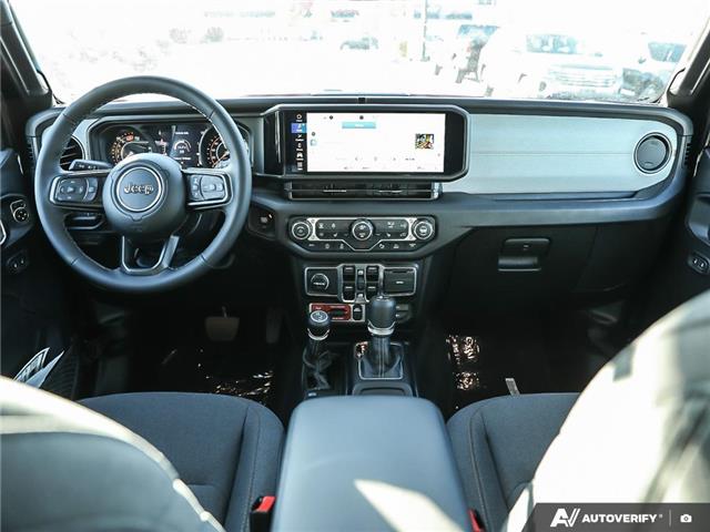 2026 Jeep Wrangler Sport (Stk: T5001) in Welland - Image 25 of 27