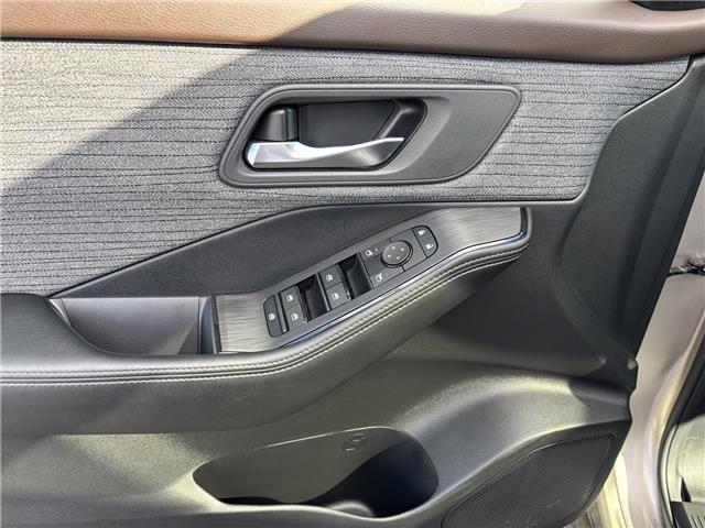 2023 Nissan Rogue SV Moonroof (Stk: P7127) in Brantford - Image 6 of 24