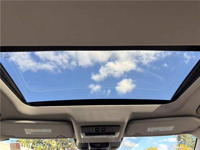 2023 Nissan Rogue SV Moonroof (Stk: P7127) in Brantford - Image 15 of 24