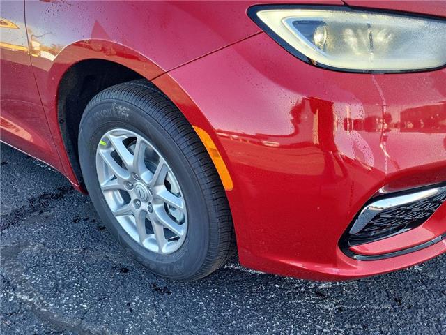 2026 Chrysler Pacifica Select (Stk: 260054) in Windsor - Image 10 of 24