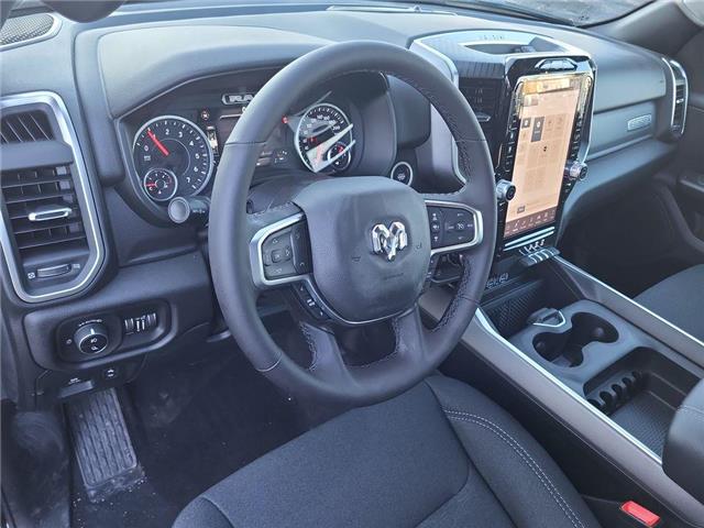 2026 RAM 1500 Big Horn (Stk: 260040) in Windsor - Image 13 of 25 2026 RAM 1500 Big Horn (Stk: 260040) in Windsor - Image 13 of 25