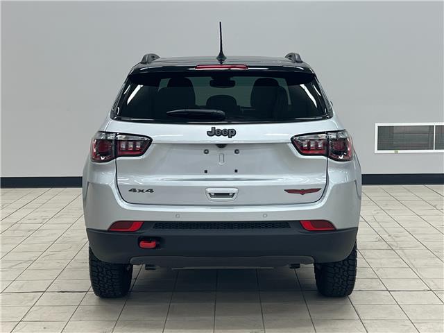 2026 Jeep Compass Trailhawk (Stk: T153206) in Courtenay - Image 6 of 15