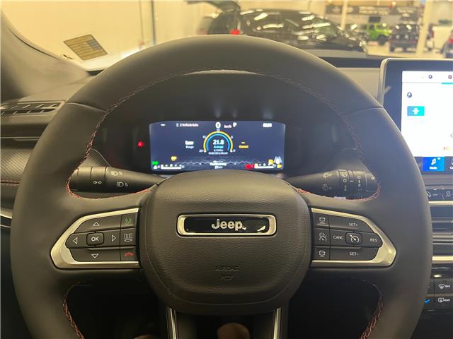 2026 Jeep Compass Trailhawk (Stk: T153206) in Courtenay - Image 12 of 15