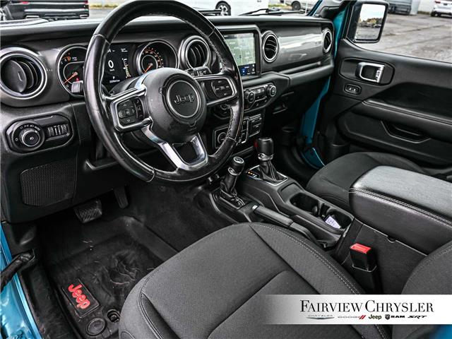 2020 Jeep Wrangler Unlimited Sahara (Stk: U21380) in Burlington - Image 14 of 35