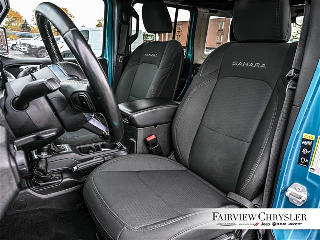 2020 Jeep Wrangler Unlimited Sahara (Stk: U21380) in Burlington - Image 16 of 35