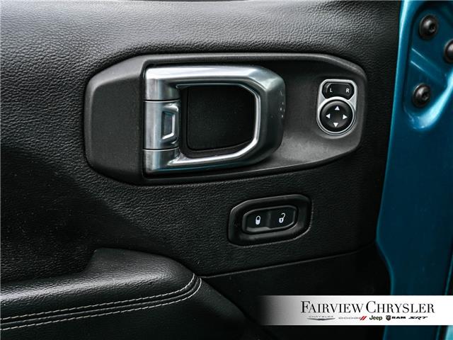 2020 Jeep Wrangler Unlimited Sahara (Stk: U21380) in Burlington - Image 17 of 35