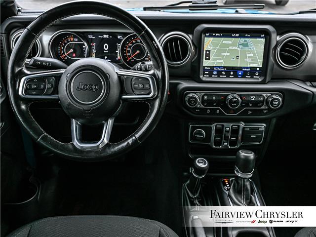 2020 Jeep Wrangler Unlimited Sahara (Stk: U21380) in Burlington - Image 25 of 35