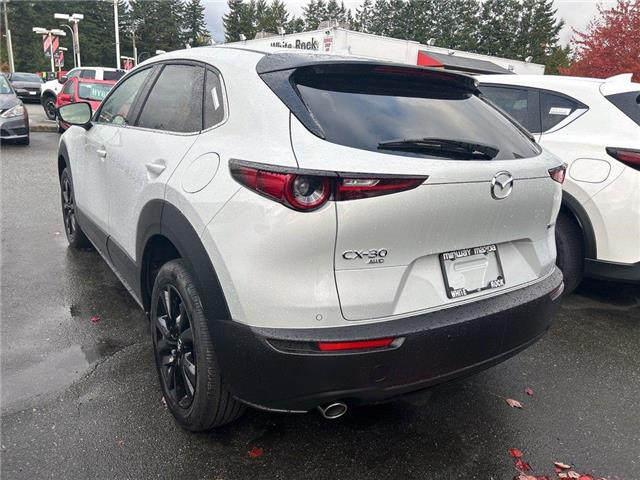 2025 Mazda CX-30 GT (Stk: 869384) in Surrey - Image 3 of 5