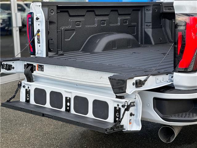 2026 GMC Sierra 3500HD AT4 (Stk: 26T21) in Port Alberni - Image 14 of 32