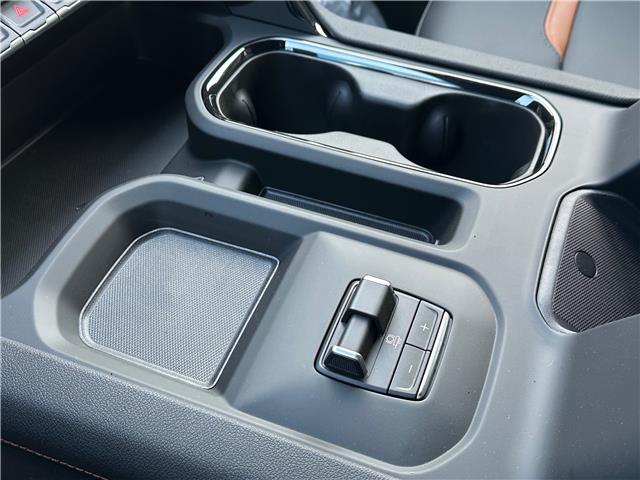 2026 GMC Sierra 3500HD AT4 (Stk: 26T21) in Port Alberni - Image 23 of 32