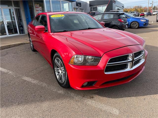 2013 Dodge Charger SXT in Charlottetown - Image 5 of 19 2013 Dodge Charger SXT in Charlottetown - Image 5 of 19