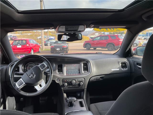 2013 Dodge Charger SXT in Charlottetown - Image 12 of 19 2013 Dodge Charger SXT in Charlottetown - Image 12 of 19