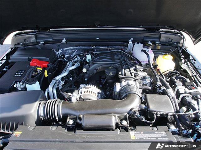 2026 Jeep Wrangler Sport (Stk: J5406) in Brantford - Image 8 of 28
