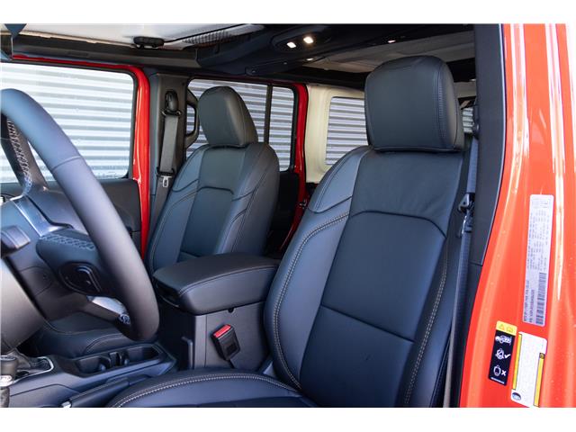 2025 Jeep Wrangler Sahara (Stk: 25551) in London - Image 8 of 24