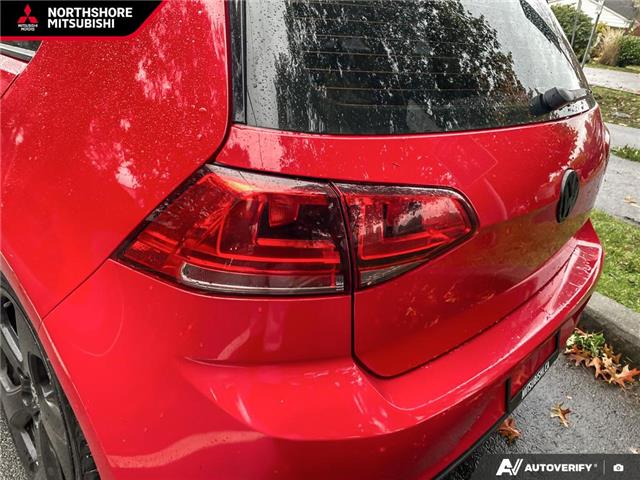 2015 Volkswagen Golf GTI 5-Door Performance (Stk: Z033831) in North Vancouver - Image 9 of 23 2015 Volkswagen Golf GTI 5-Door Performance (Stk: Z033831) in North Vancouver - Image 9 of 23
