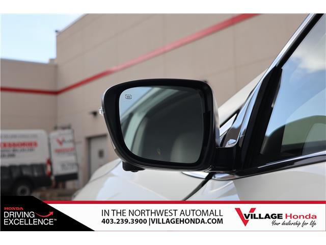 2019 Nissan Murano Platinum (Stk: B8965) in Calgary - Image 9 of 38