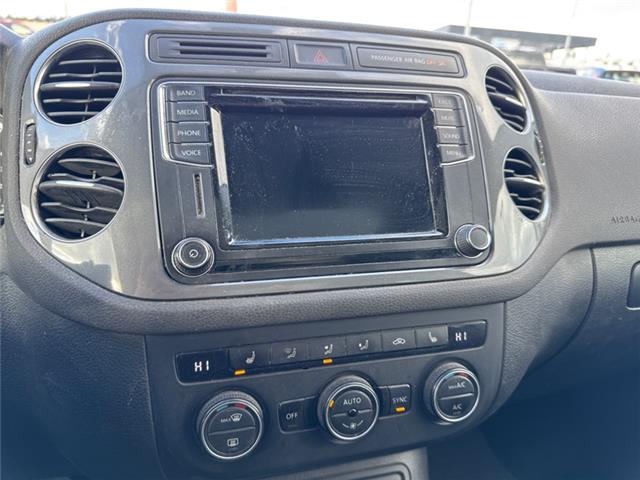 2017 Volkswagen Tiguan Wolfsburg Edition (Stk: C354093L) in Cranbrook - Image 16 of 19