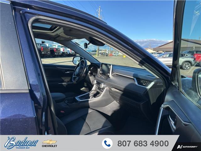 2021 Toyota RAV4 XLE (Stk: 9257) in Thunder Bay - Image 10 of 20
