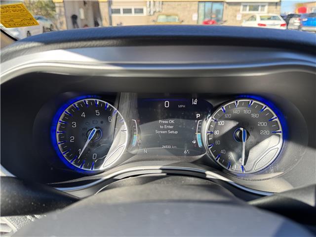 2022 Chrysler Pacifica Touring (Stk: 250998) in North Bay - Image 10 of 20