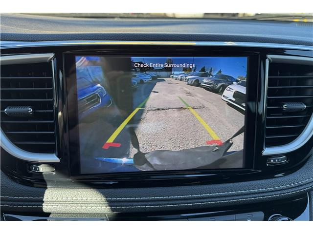 2022 Chrysler Pacifica Touring (Stk: 250998) in North Bay - Image 12 of 20
