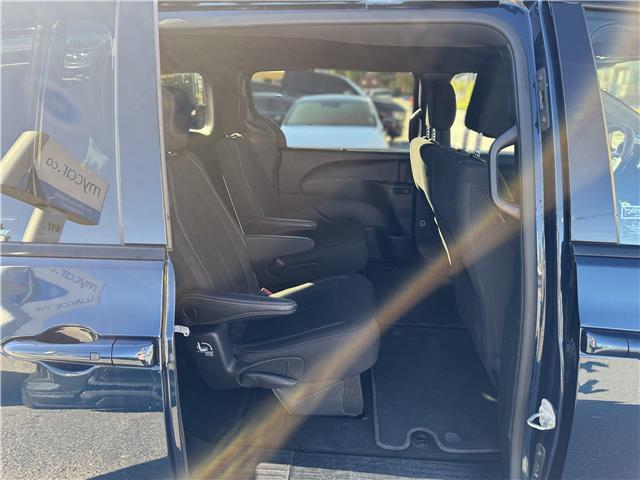 2022 Chrysler Pacifica Touring (Stk: 250998) in North Bay - Image 17 of 20