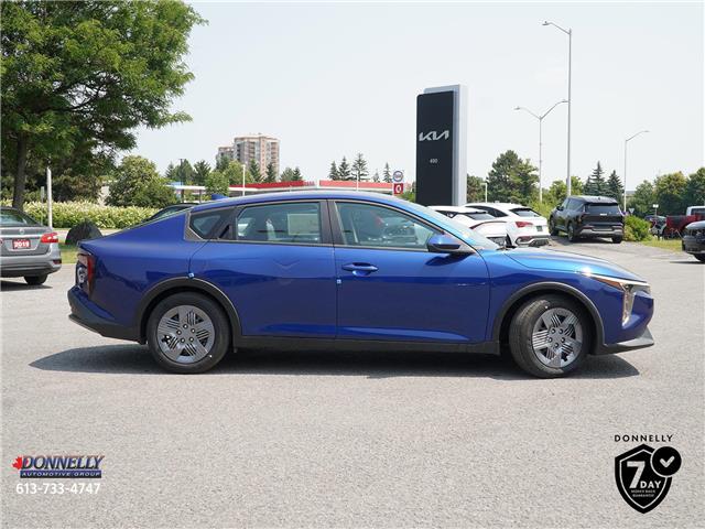 2025 Kia K4 LX (Stk: KZ526DT) in Kanata - Image 2 of 24