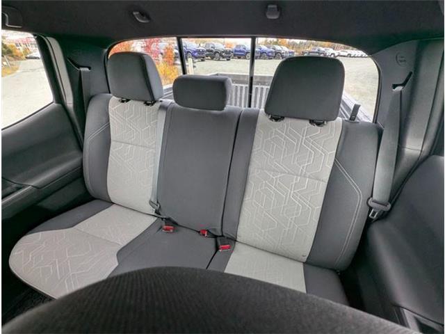 2022 Toyota Tacoma Base (Stk: 47369A) in St. Johns - Image 11 of 17