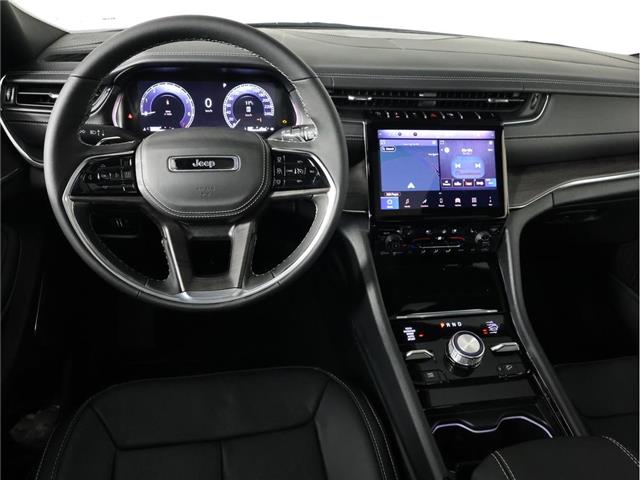 2025 Jeep Grand Cherokee Overland (Stk: 25J238) in Calgary - Image 11 of 20