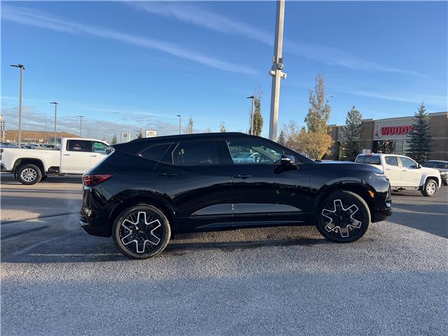 2025 Chevrolet Blazer RS (Stk: SS271833) in Calgary - Image 6 of 22
