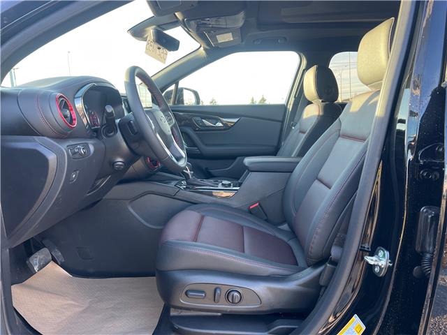 2025 Chevrolet Blazer RS (Stk: SS271833) in Calgary - Image 10 of 22