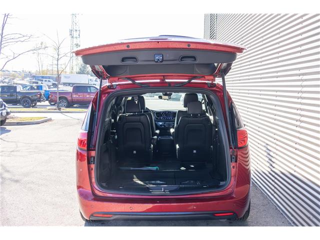 2025 Chrysler Grand Caravan SXT (Stk: 25149AD) in London - Image 6 of 28