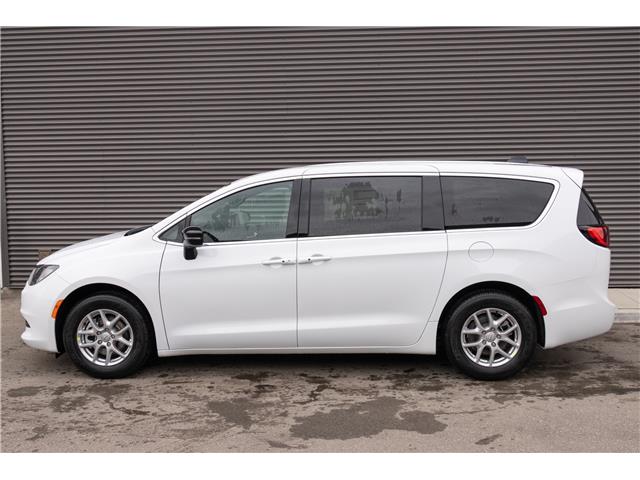 2026 Chrysler Grand Caravan SXT (Stk: 26049) in London - Image 3 of 26