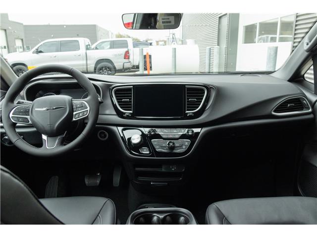 2026 Chrysler Grand Caravan SXT (Stk: 26049) in London - Image 14 of 26