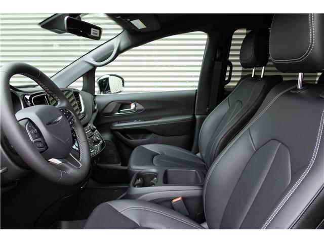 2026 Chrysler Grand Caravan SXT (Stk: 26049) in London - Image 9 of 26