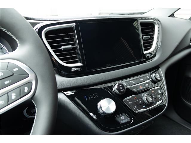 2026 Chrysler Grand Caravan SXT (Stk: 26049) in London - Image 17 of 26