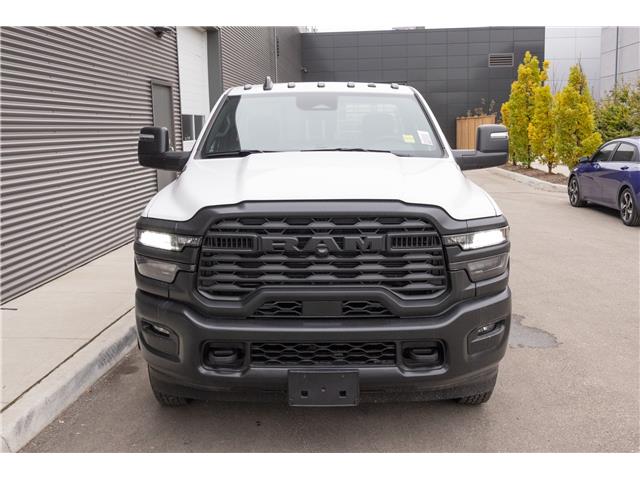 2025 RAM 3500 Chassis Tradesman/Big Horn (Stk: 25440) in London - Image 2 of 15