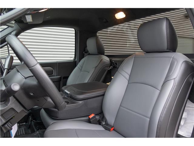 2025 RAM 3500 Chassis Tradesman/Big Horn (Stk: 25440) in London - Image 6 of 15